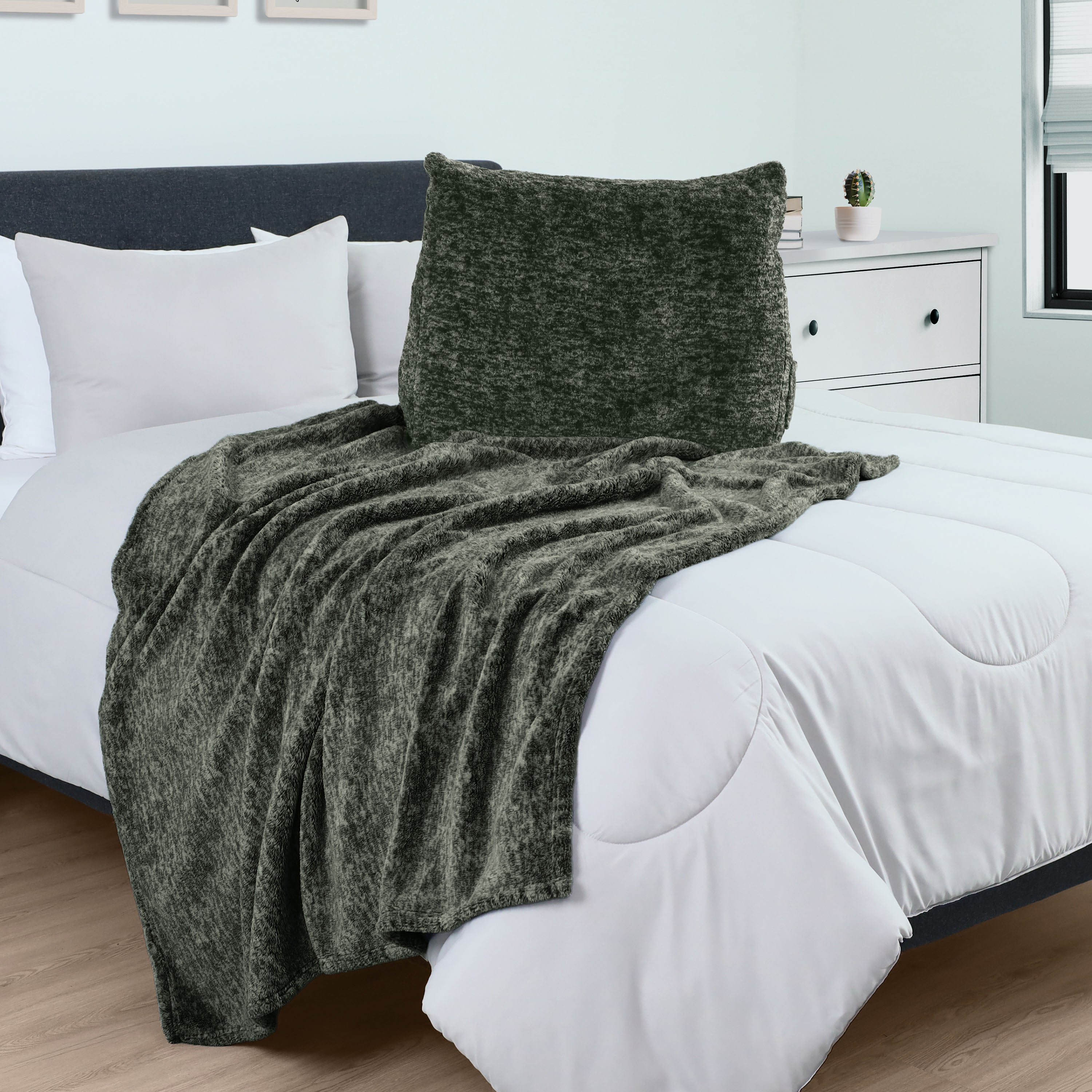Martex-EasyLiving-RuneWedgePillow-Olive-Main-3000px.jpg