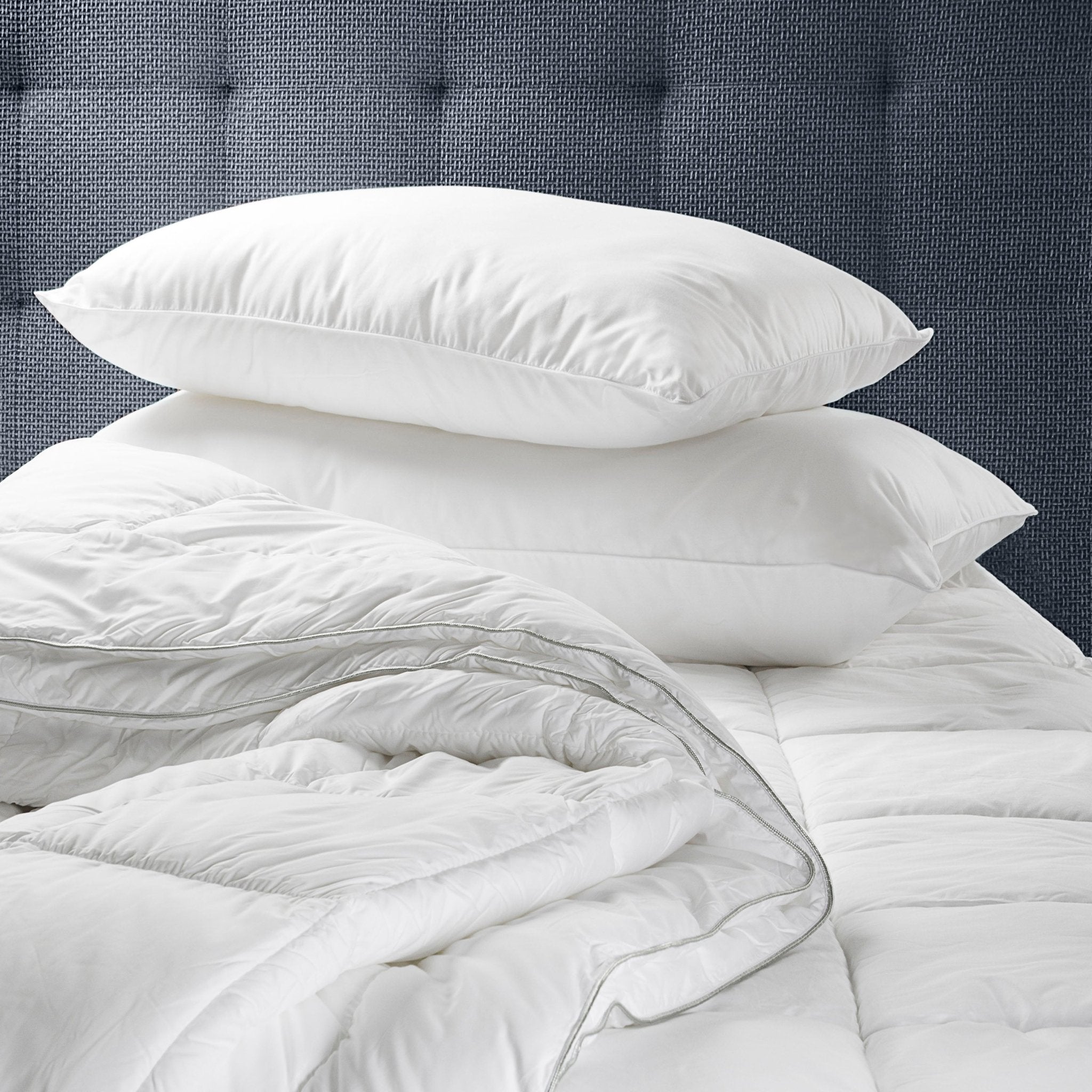 Clean Design Home Allergen-Barrier 300 Thread Count Super Soft Down Alternative Comforter