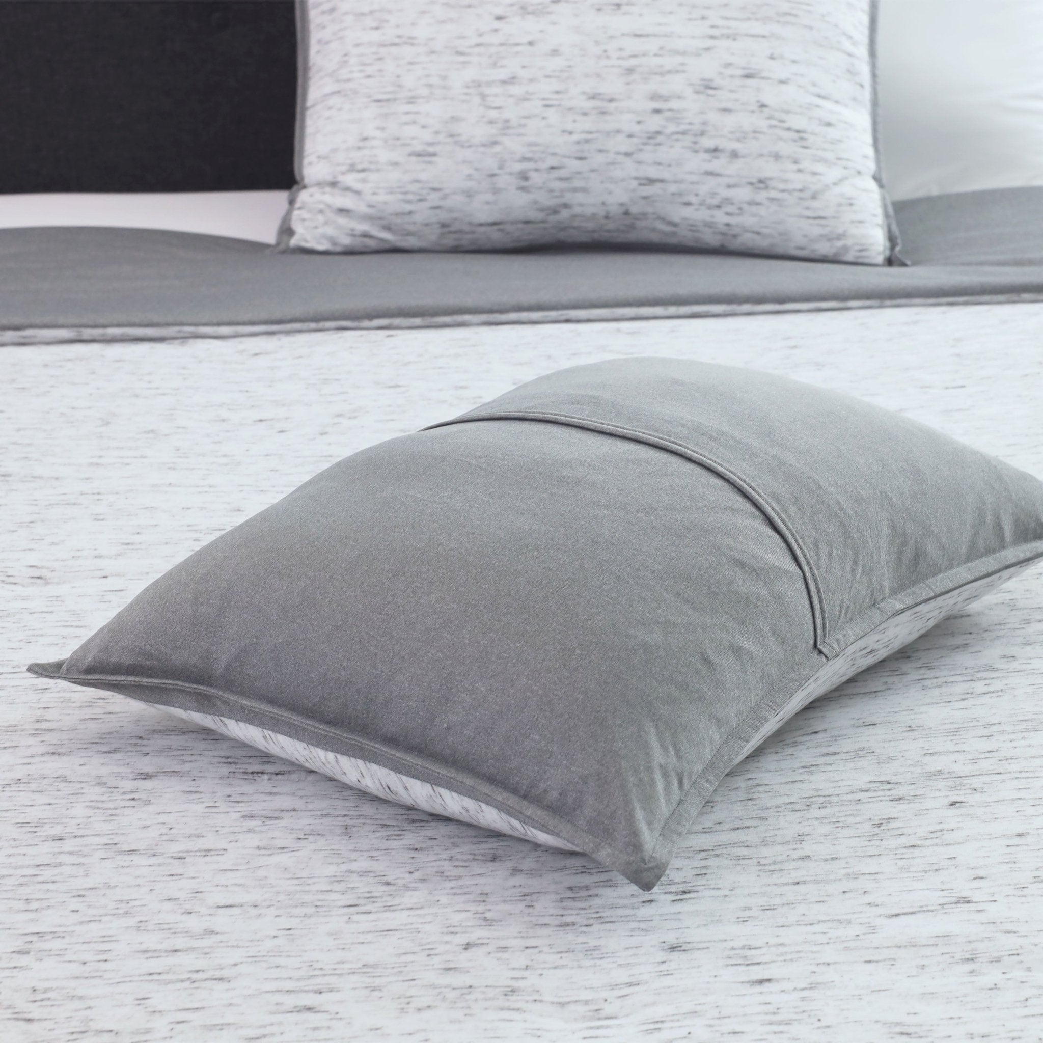 Martex Easy Living Theo Heathered Comforter Set