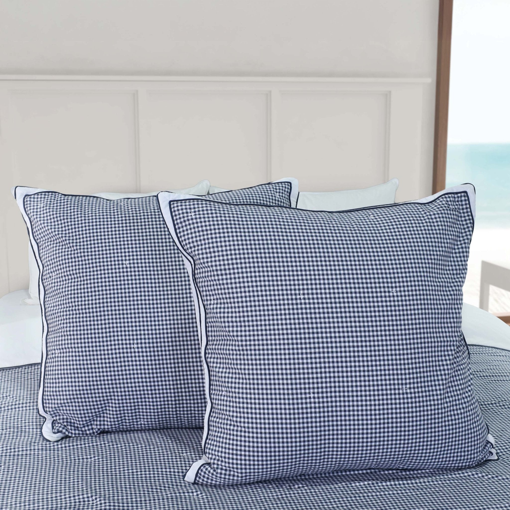 Southern Tide Sag Harbor 100% Cotton Navy/White Quilt and Euro