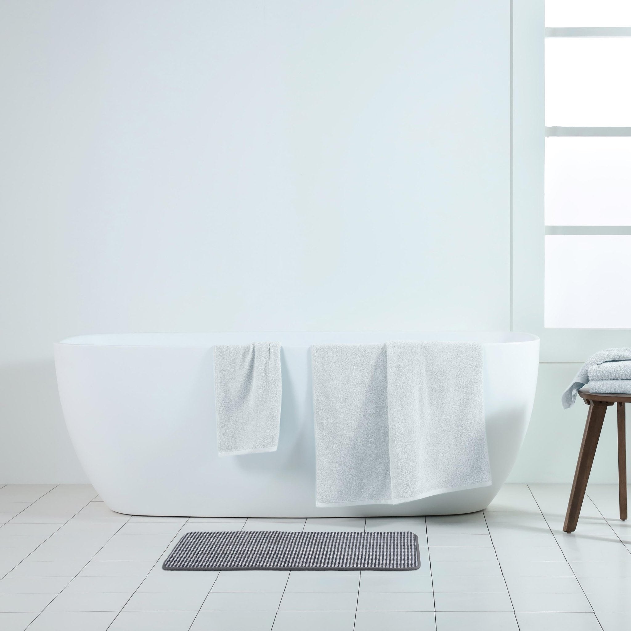 Vellux Bliss Non-Skid Backing Memory Foam Bath Rug