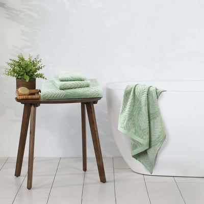2-Martex-Restore-Bath-Towel-Sage-Lifestyle1-3000px.jpg