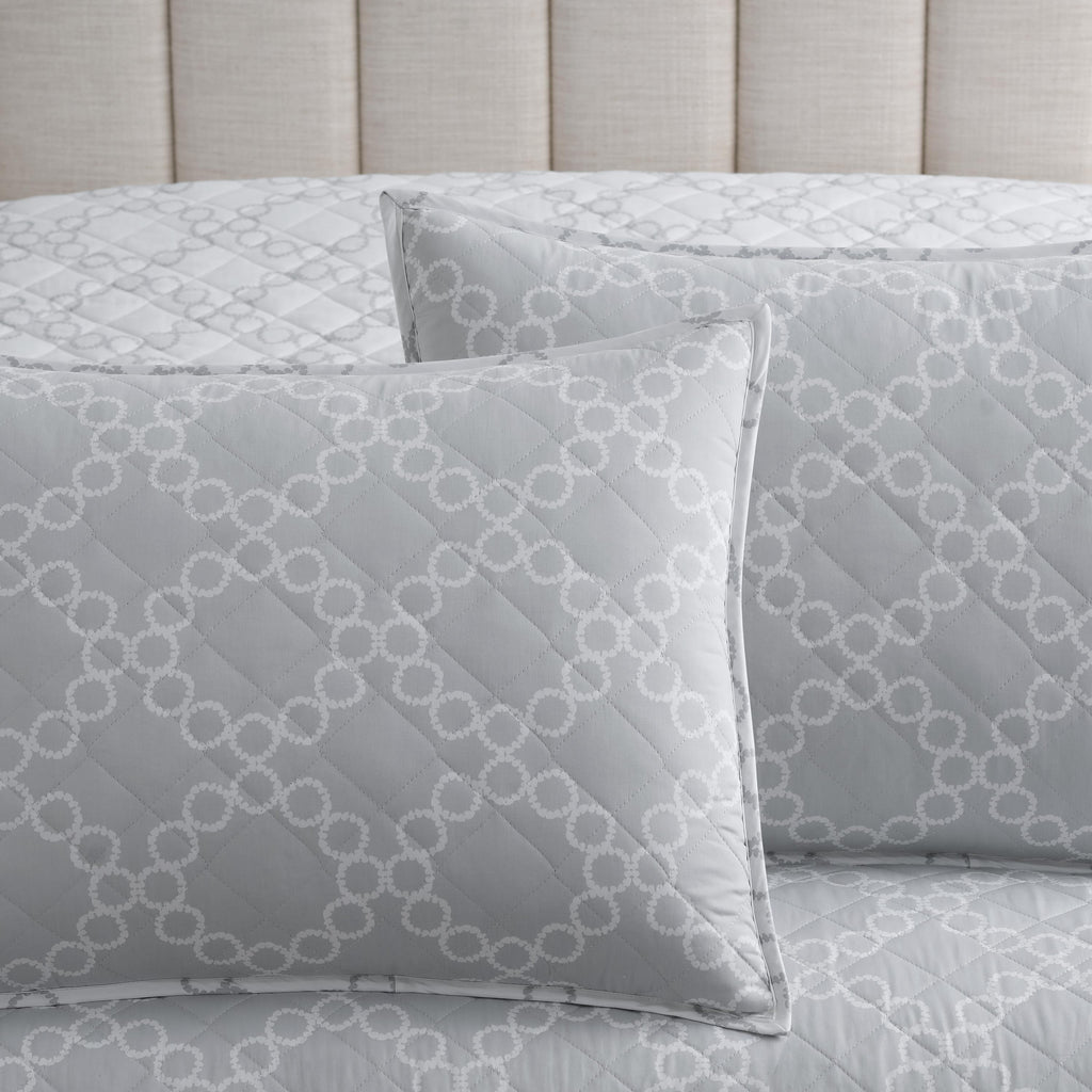 CDHxM-Palais-QuiltSet-Gray-Closeup-Detail-3000px.jpg