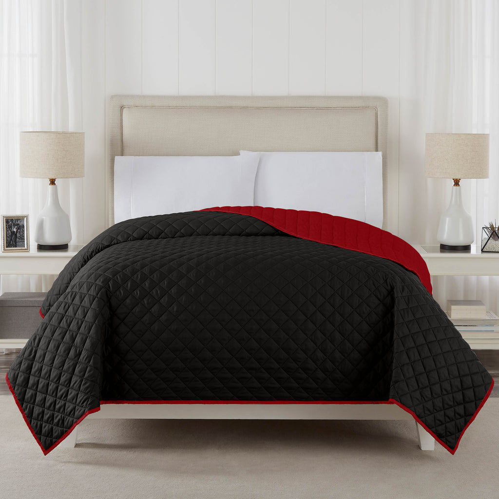 Martex-AAFES-RevCoverlet-EbonyRed-HeadOn-3000px.jpg