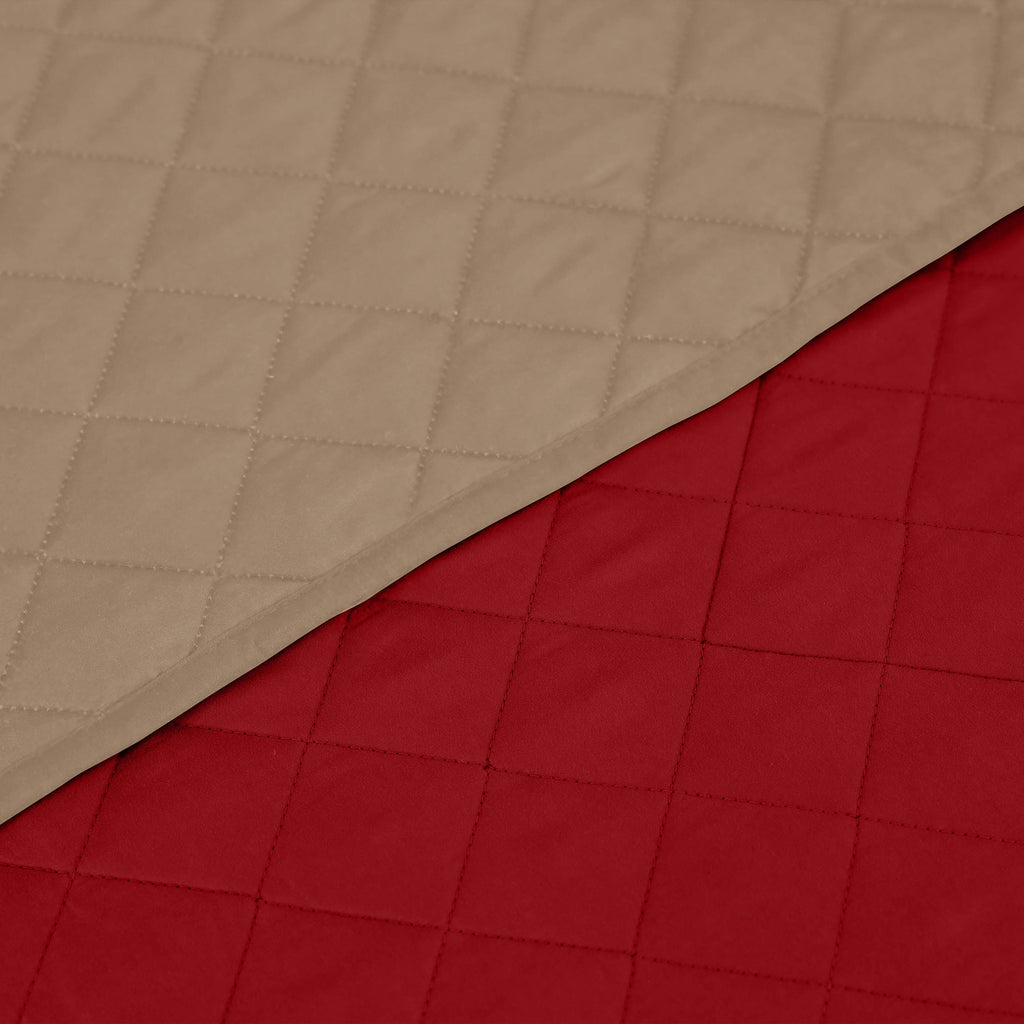 Martex-AAFES-RevCoverlet-RedKhaki-Detail-3000px.jpg