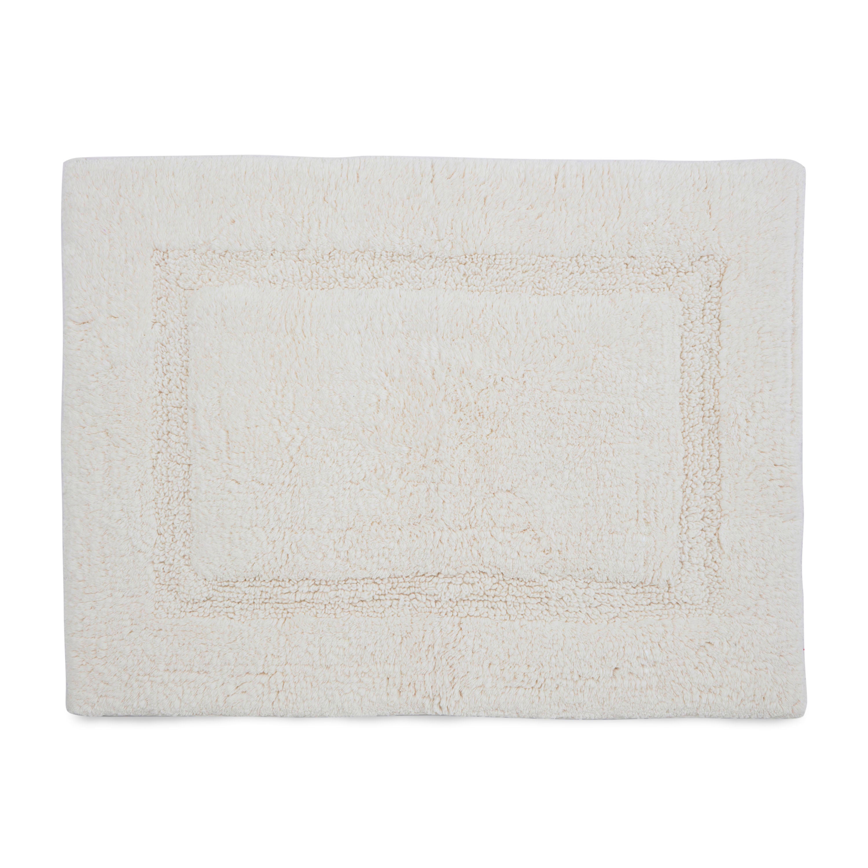 Martex-Basic-White-Bath-Rug-3000px.jpg