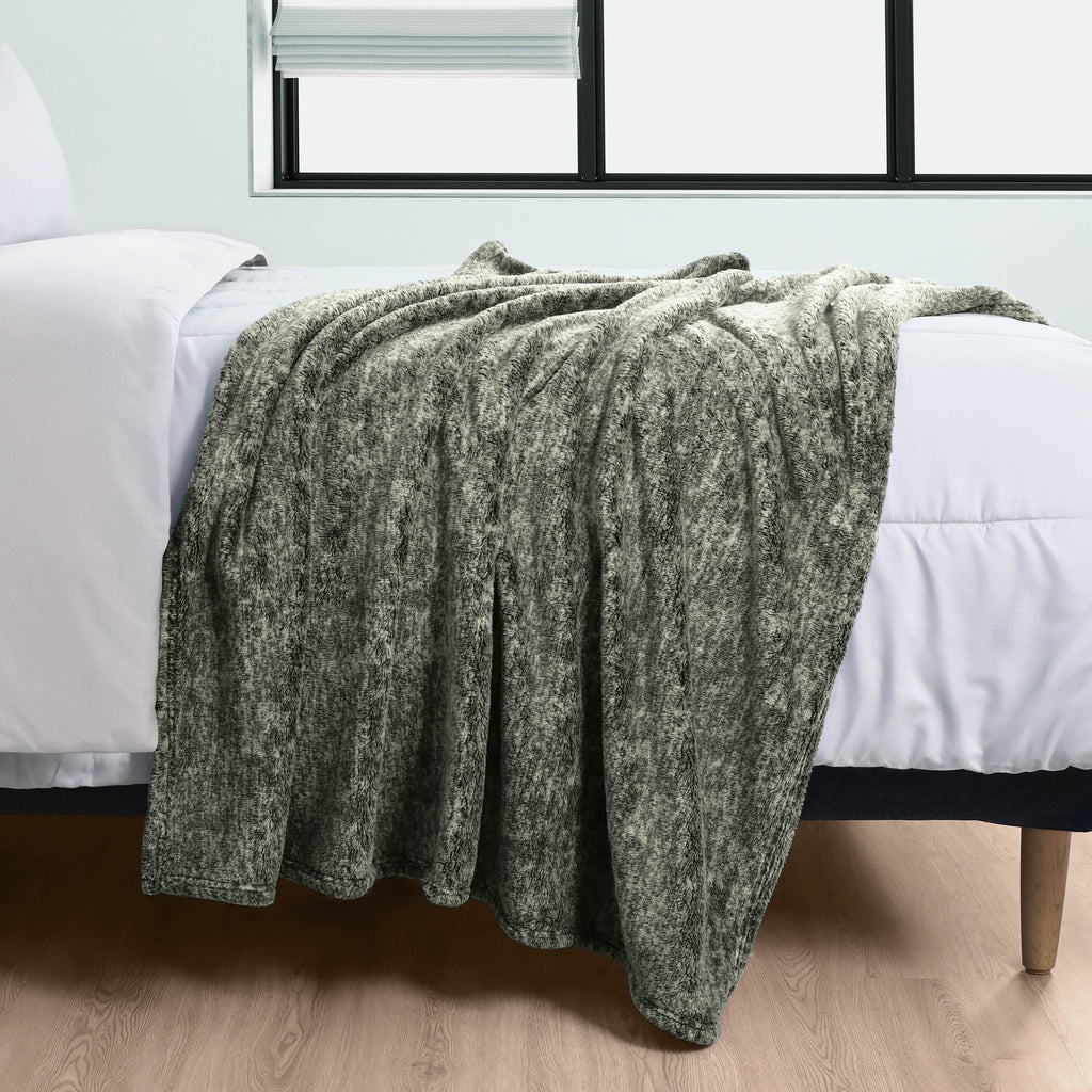 Martex-EasyLiving-RuneThrow-Olive-Profile-3000px.jpg