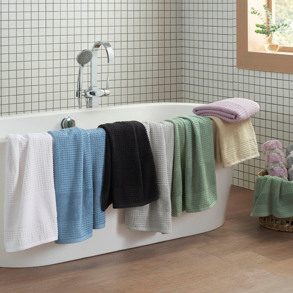 Martex-Expressions-BathTowels-Sculpted-AllColors-Collection-Hanging-BathTub-3000px.jpg