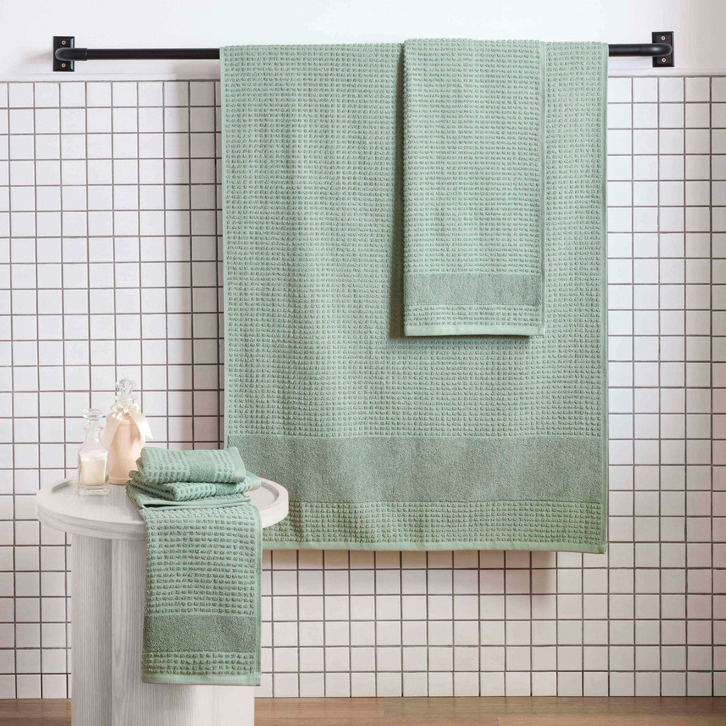 Martex-Expressions-BathTowels-Sculpted-Green-6PCSet-Main-3000px.jpg