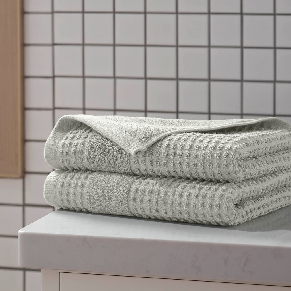 Martex-Expressions-BathTowels-Sculpted-Grey-2PKHandTowels-Countertop-3000px.jpg