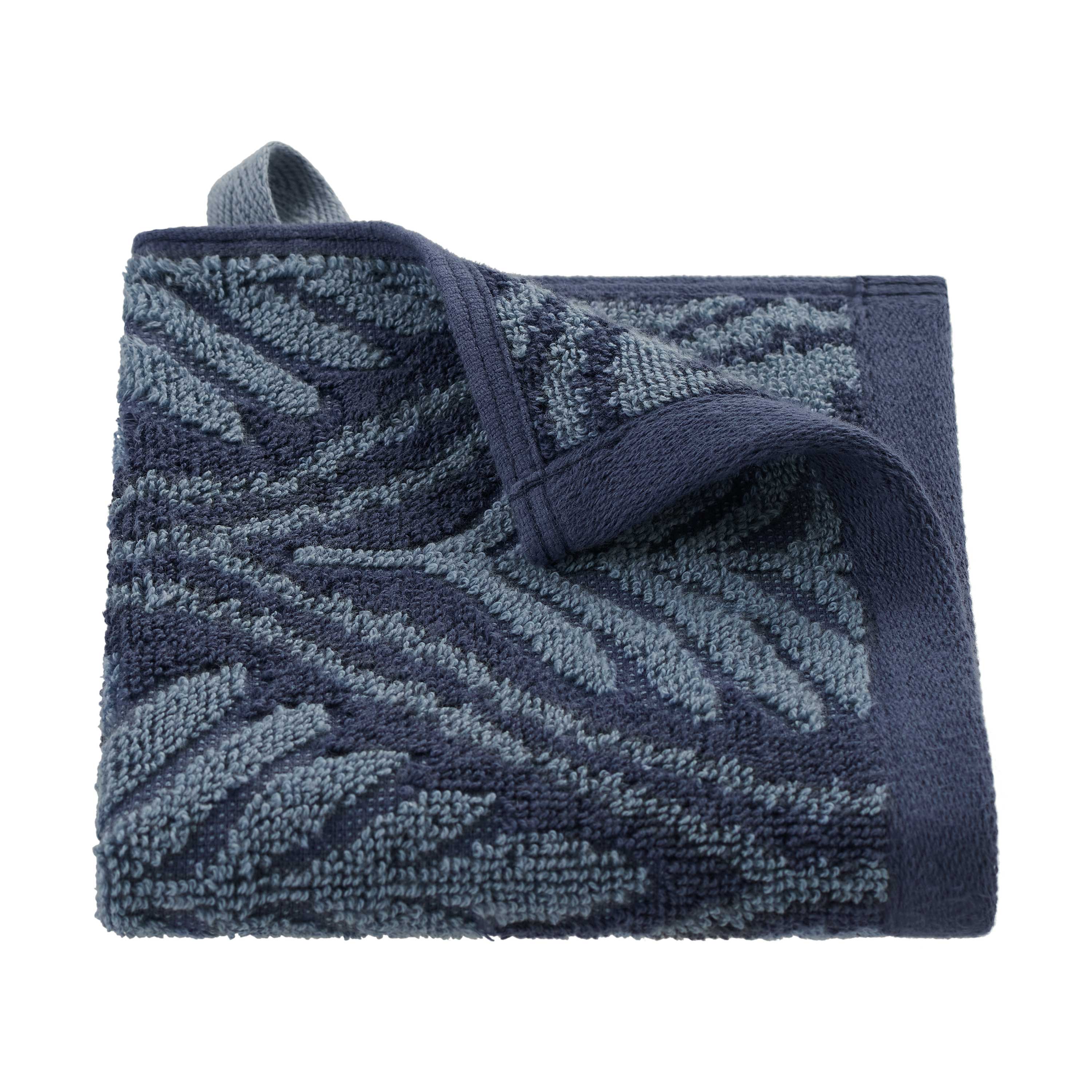 Martex-Restore-BathTowelSet-FernOgee-Navy-WashCloth-Silo-3000px.jpg