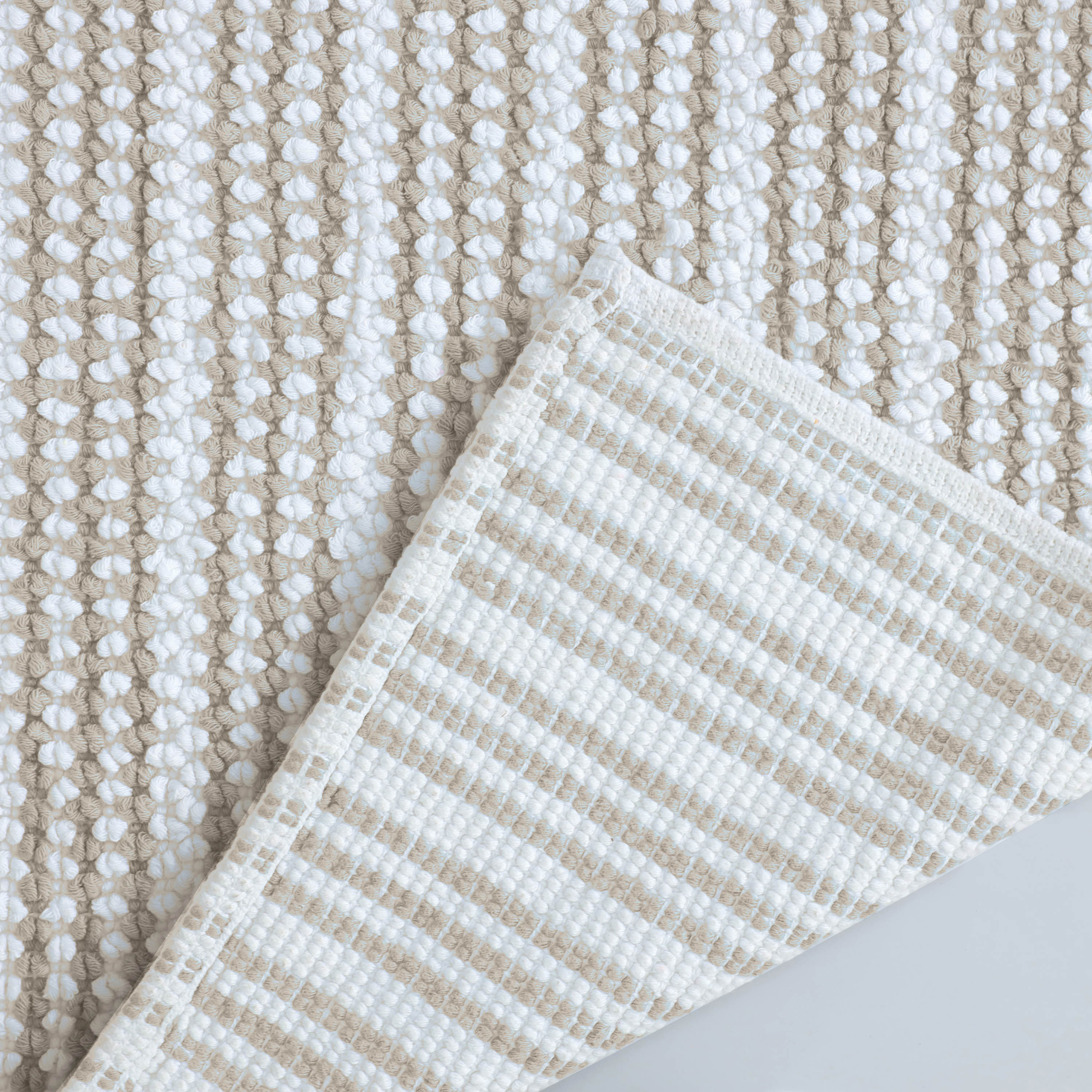 MartexRestore-BathRug-ContrastStripe-Sand-Corner-Turnback-SILO-3000px.jpg