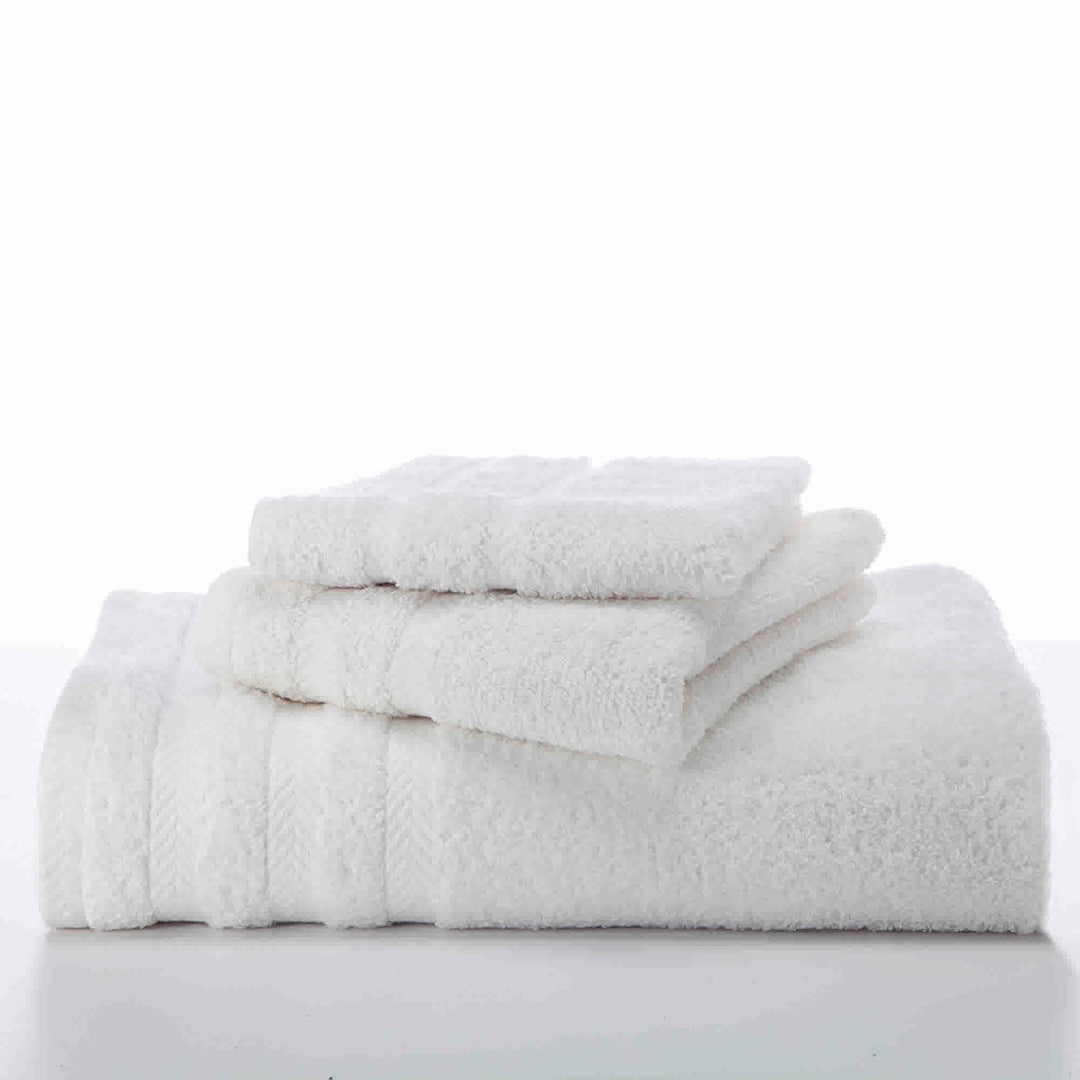 WestPoint Home White Cotton Quick Dry Bath Towel (Martex Egyptian