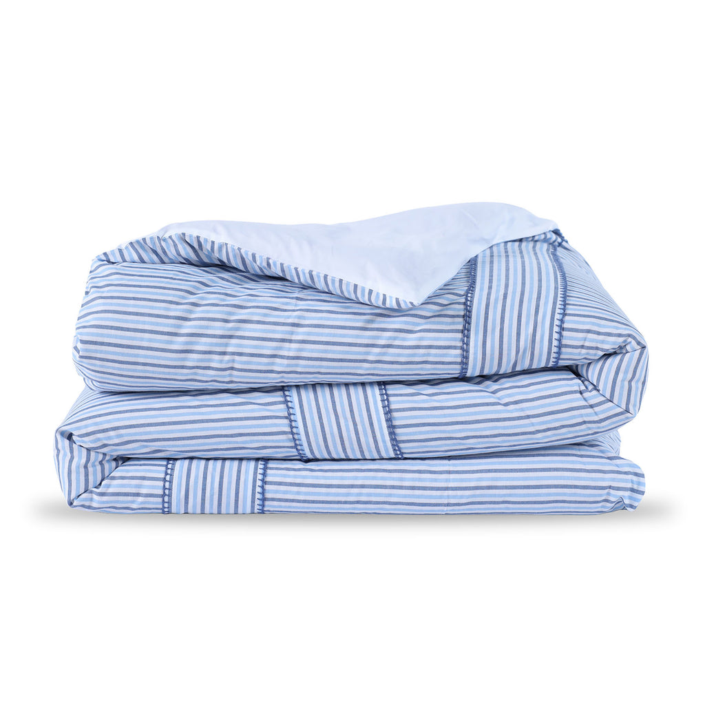 ST-Amelia-ComforterSet-SILO-Comf-3000px.jpg