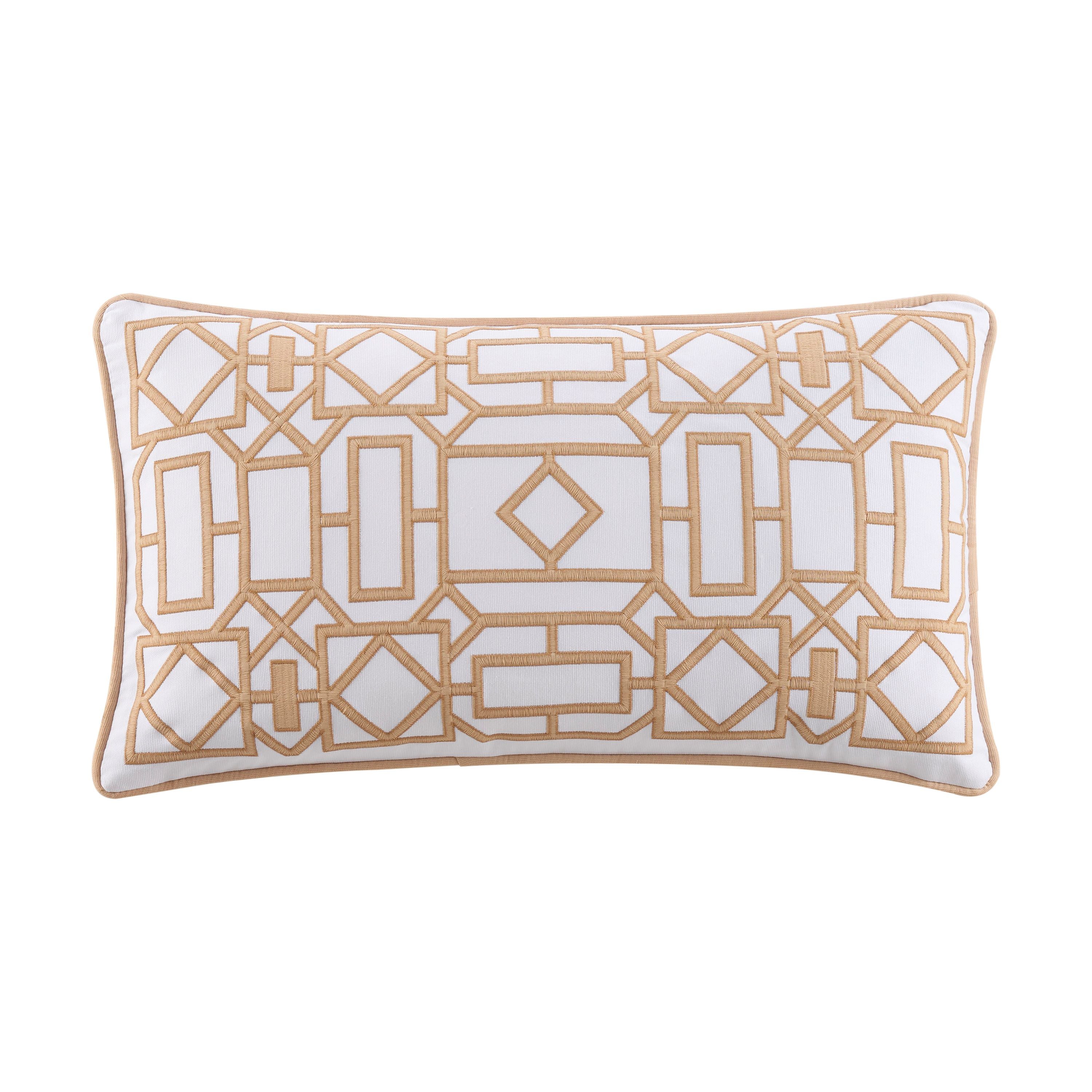 SouthernTide-TrellisLinen-DecPillow-Silo-3000px.jpg