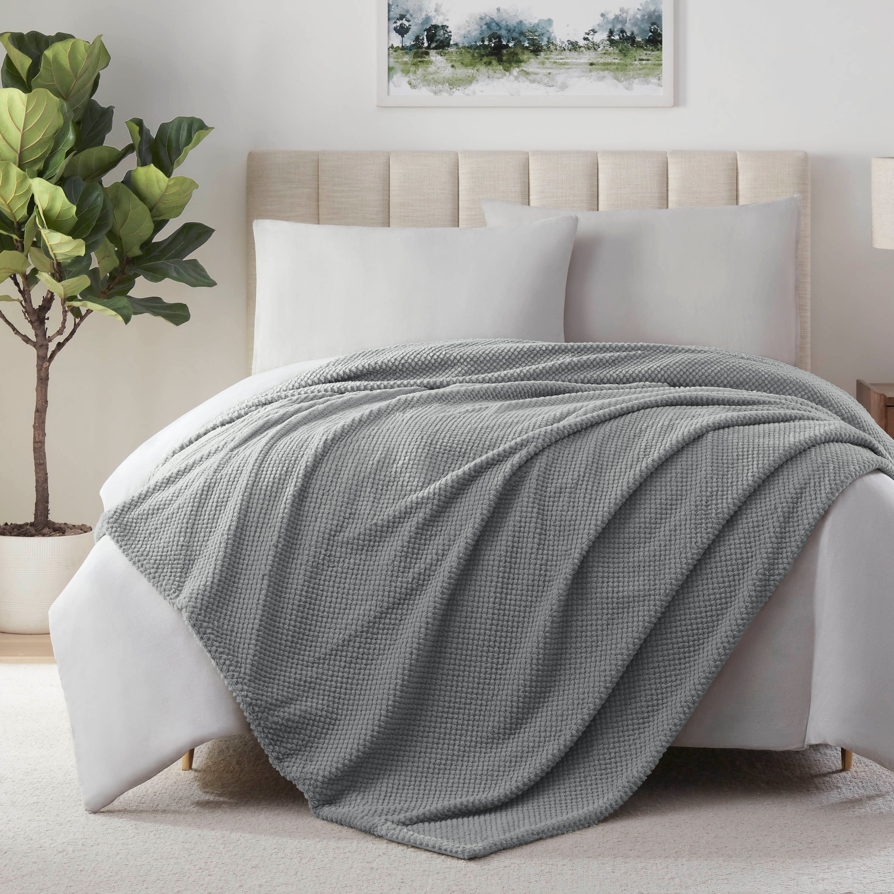 Vellux-Blanket-PlushTextured-Charcoal-Bed-HeadOn-3000px.jpg