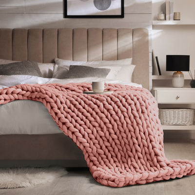 Vellux-Blanket-WeightedKnit-Terracotta-Bed-MAIN-3000px.jpg