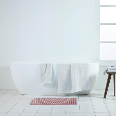 Vellux-Bliss-MemoryFoam-BathRug-Berry-20x30in-HeadOn-3000px.jpg
