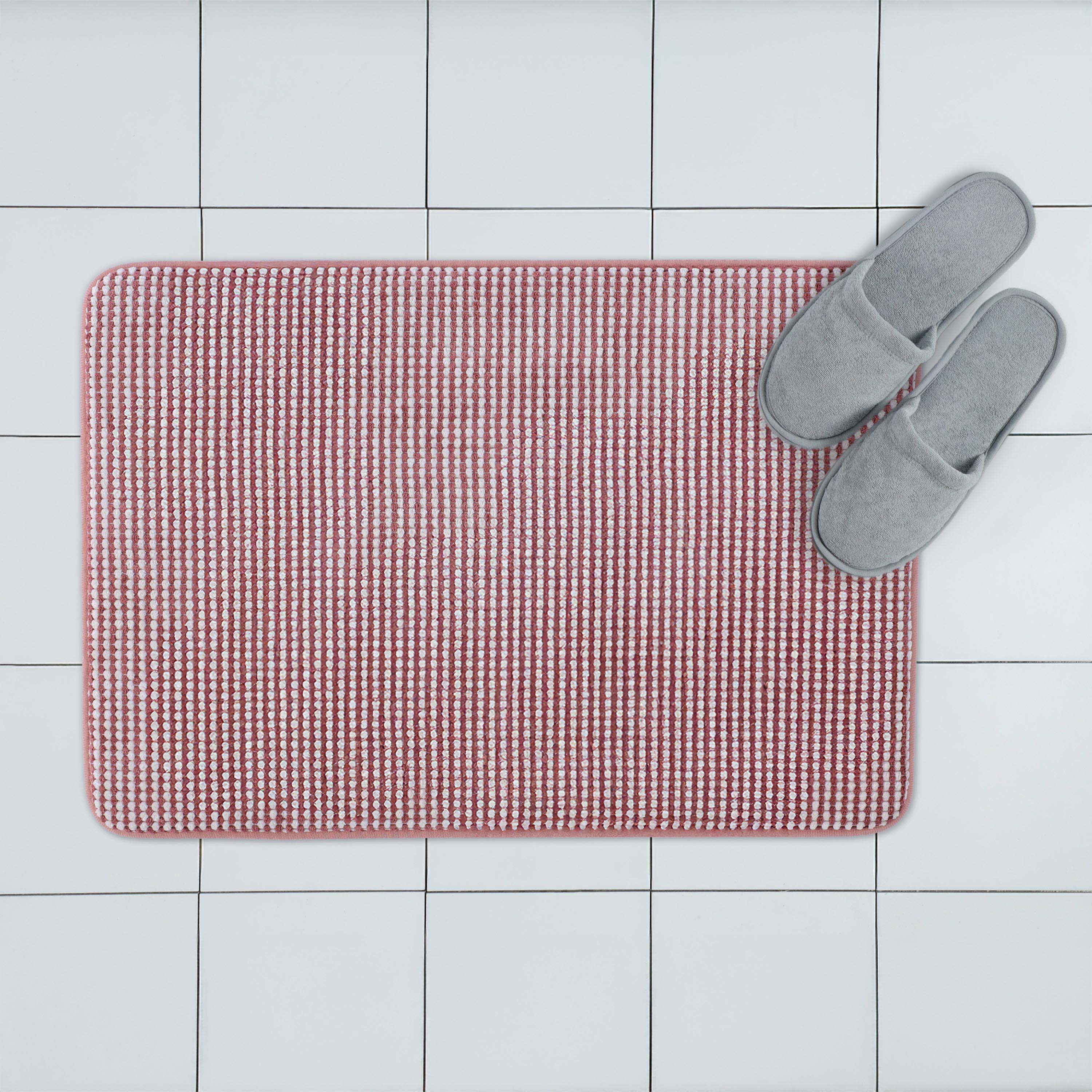 Vellux-Bliss-MemoryFoam-BathRug-Berry-Overview-3000px.jpg