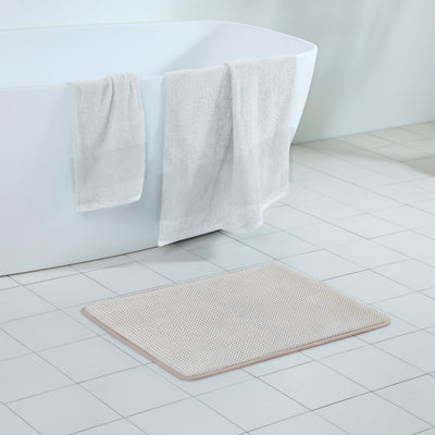 Vellux-Bliss-MemoryFoam-BathRug-Sand-20x30in-Angle-3000px.jpg