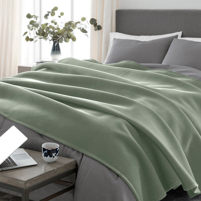 Vellux Original All-Season Blanket