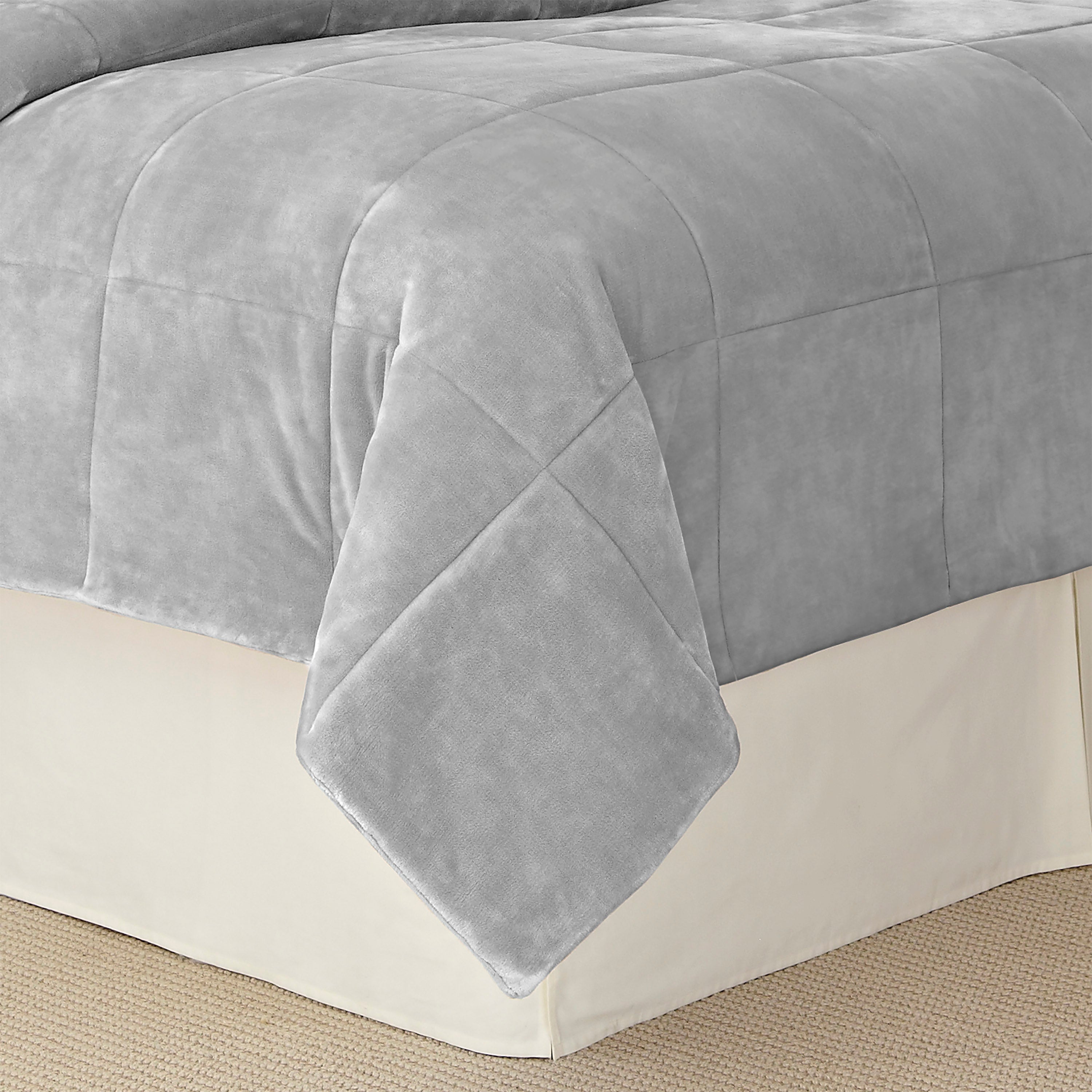 Vellux Plush Luxe Ultra Soft Filled Blanket