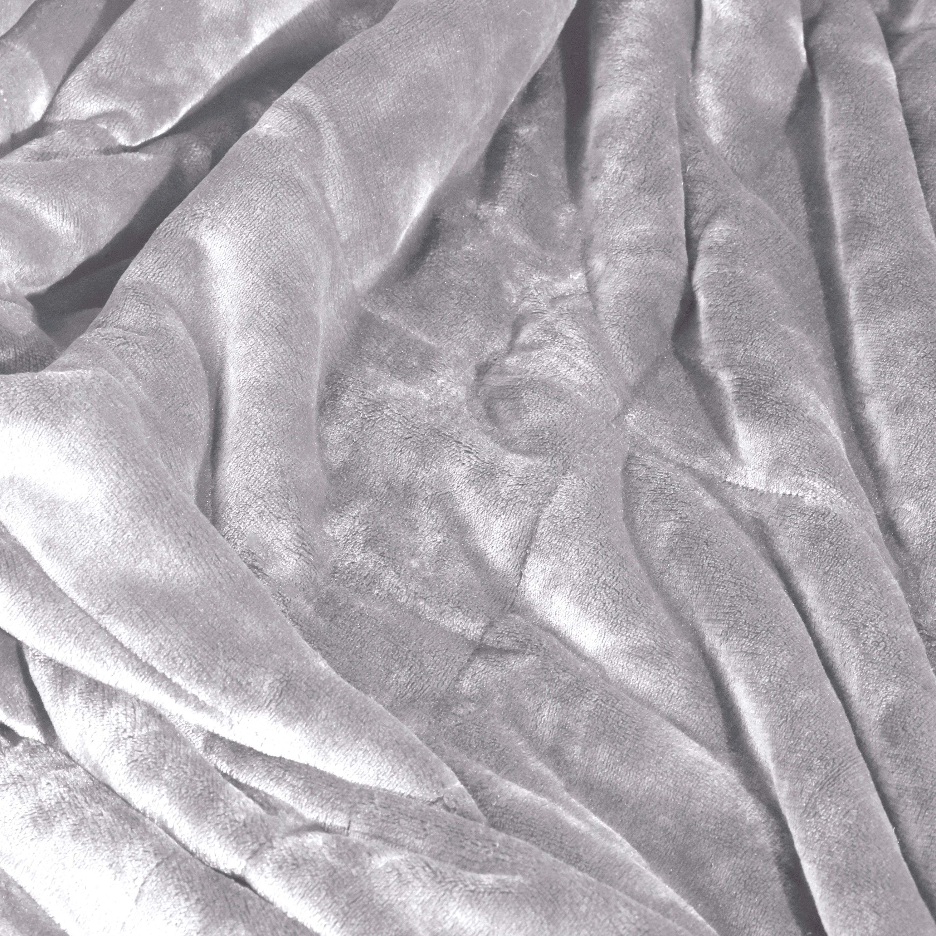 Vellux Plush Luxe Ultra Soft Filled Blanket