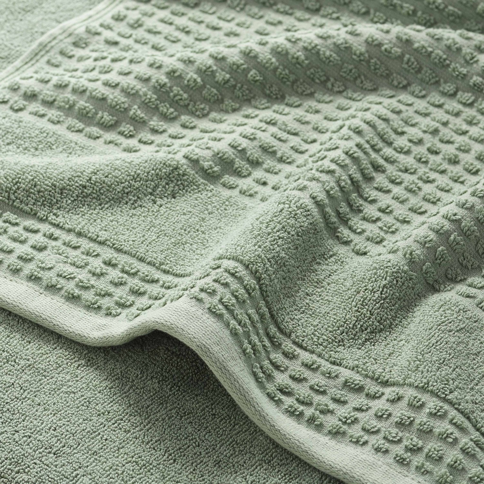 Martex Expressions Air Sculpted Bath Towel