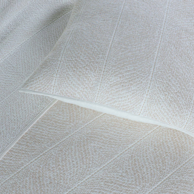 Southern Tide Tideline Coverlets White Sand Quilt and Euro