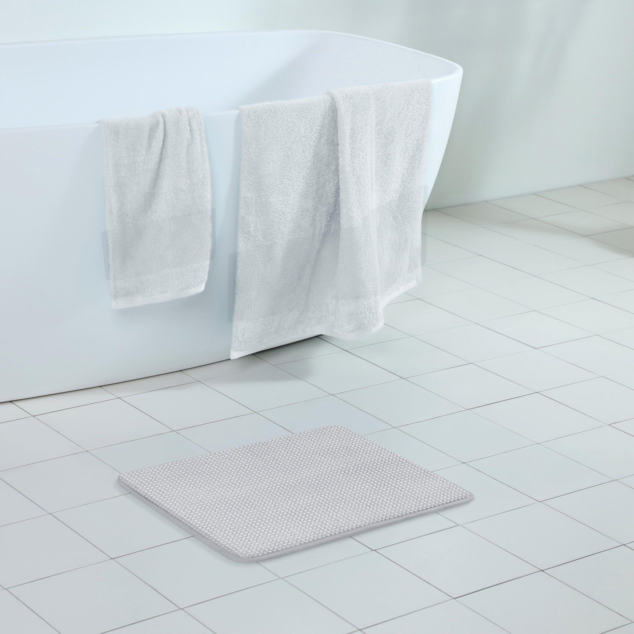 Vellux Bliss Non-Skid Backing Memory Foam Bath Rug