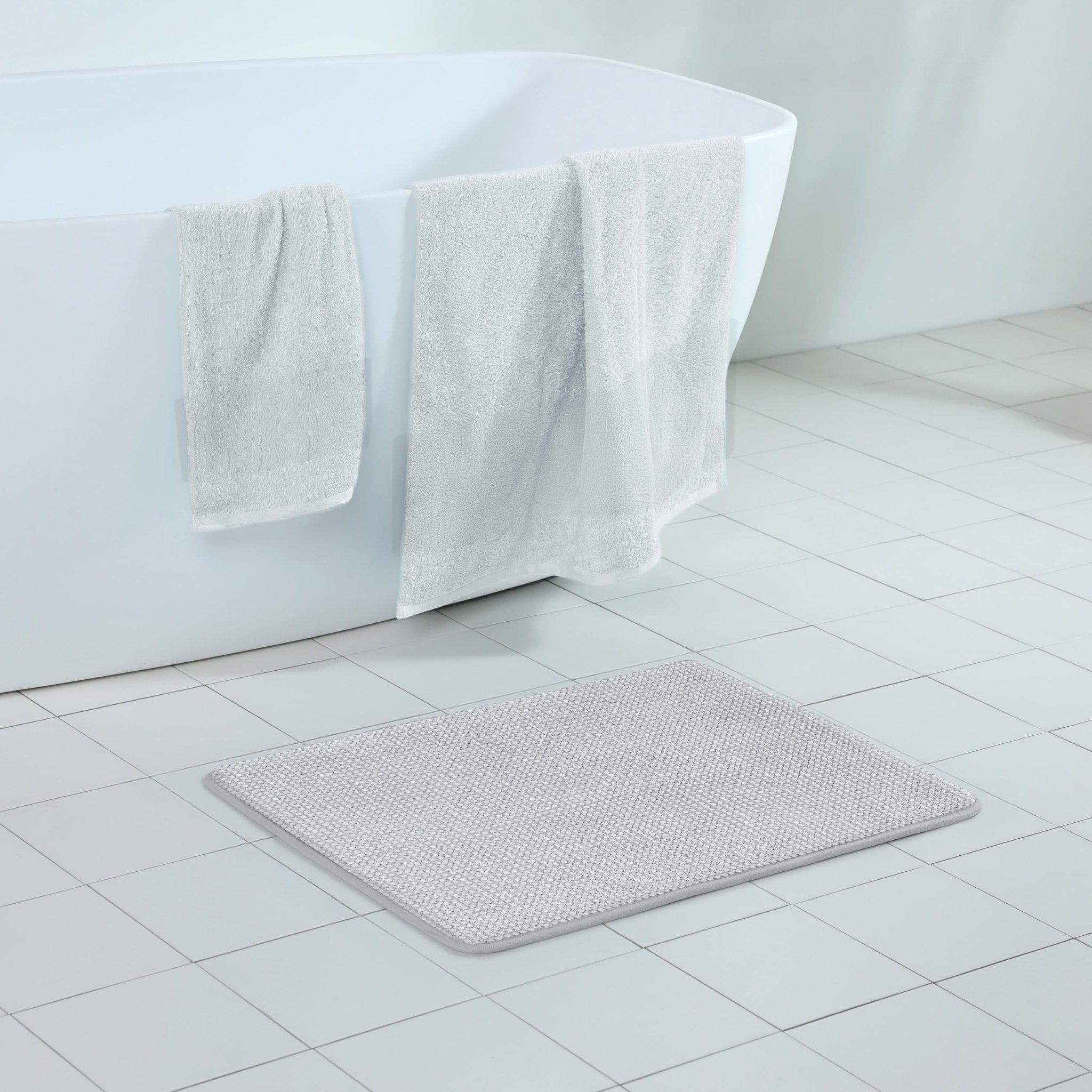 Vellux Bliss Non-Skid Backing Memory Foam Bath Rug