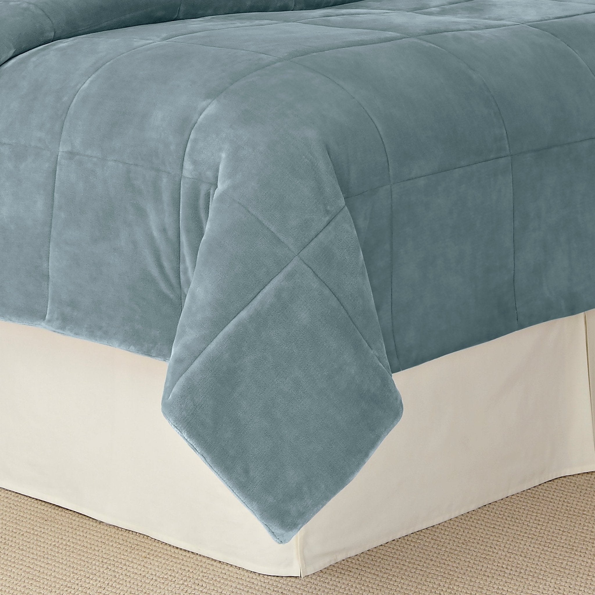 Vellux Plush Luxe Ultra Soft Filled Blanket